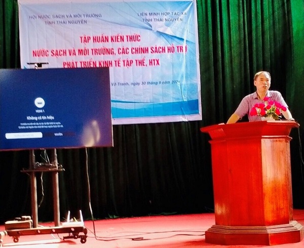 Thái Nguyên: Tập huấn kiến thức nước sạch và môi trường và các chính sách hỗ trợ phát triển kinh tế hợp tác